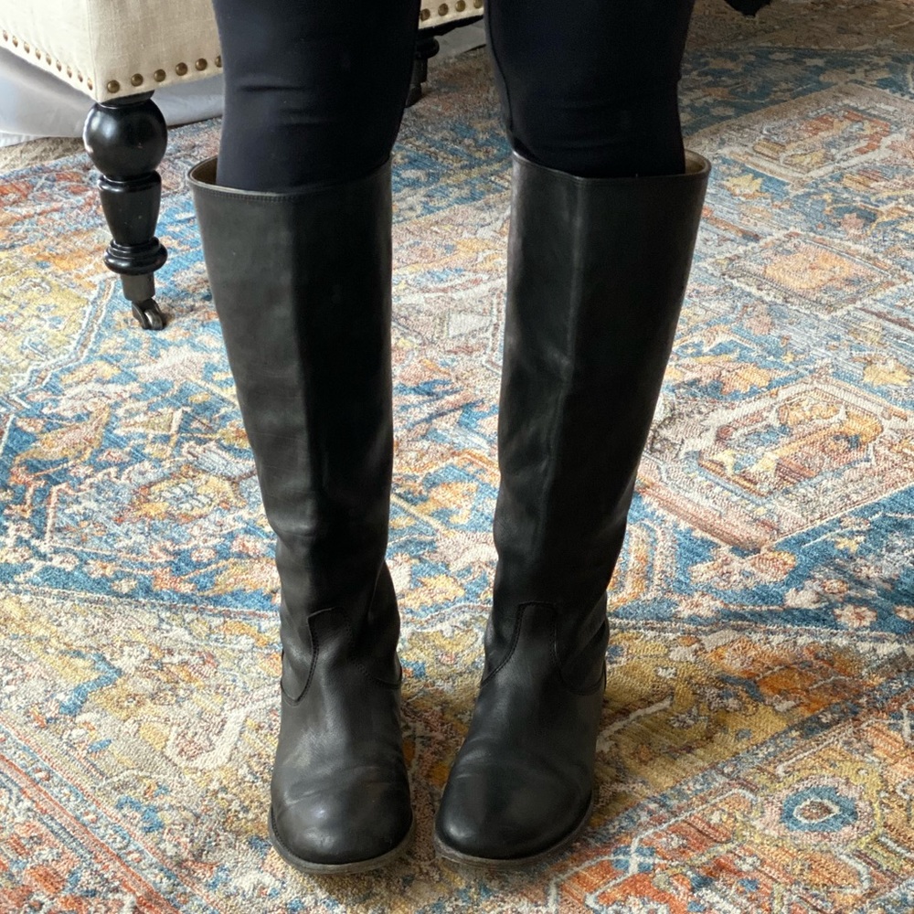 Frye Knee High Riding boots size 8.5